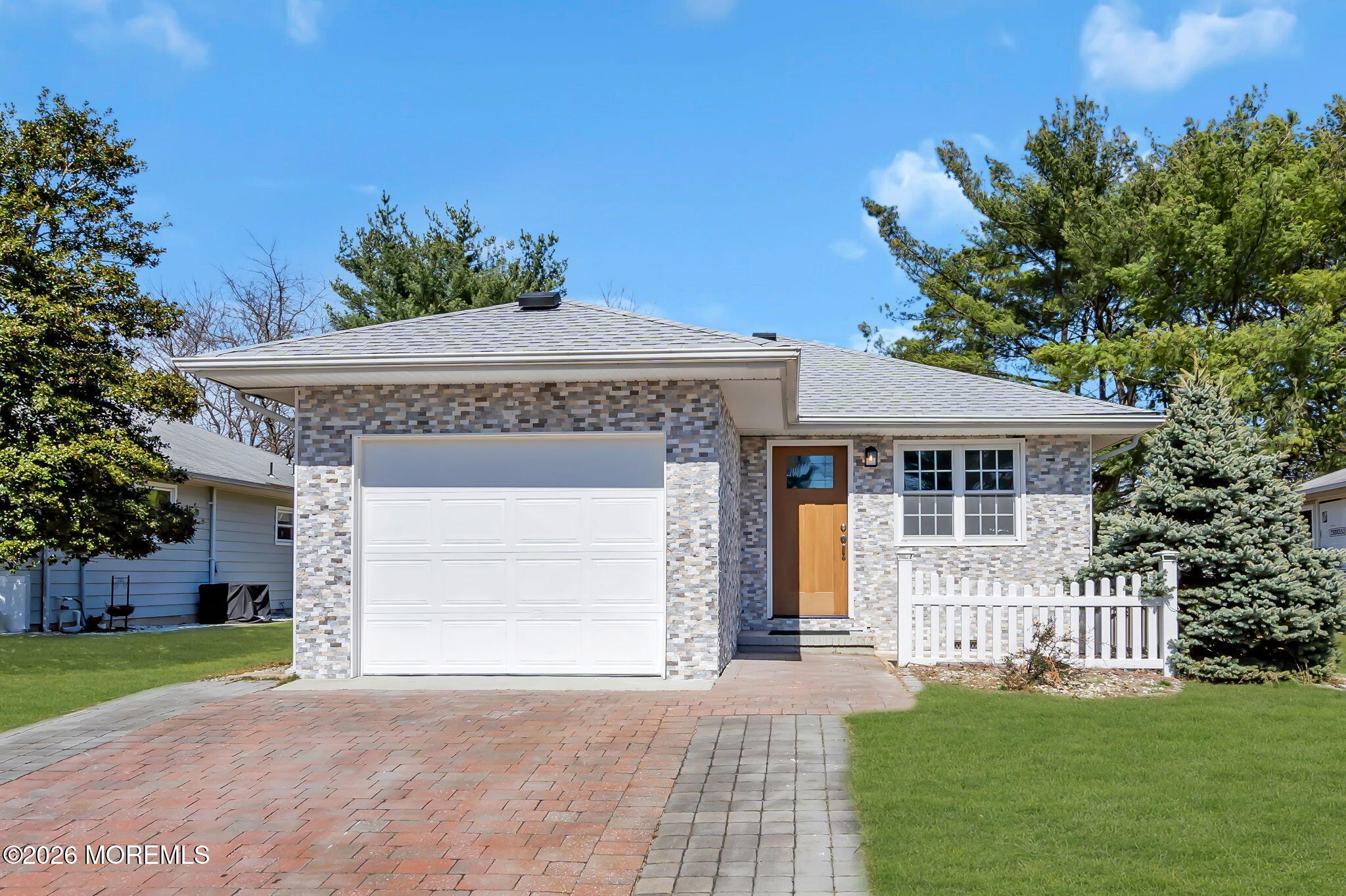 10 Nevis Court Toms River, NJ 08757 - Photo 4 of 22 1-web-or-mls-1-print-DSC03921-1b