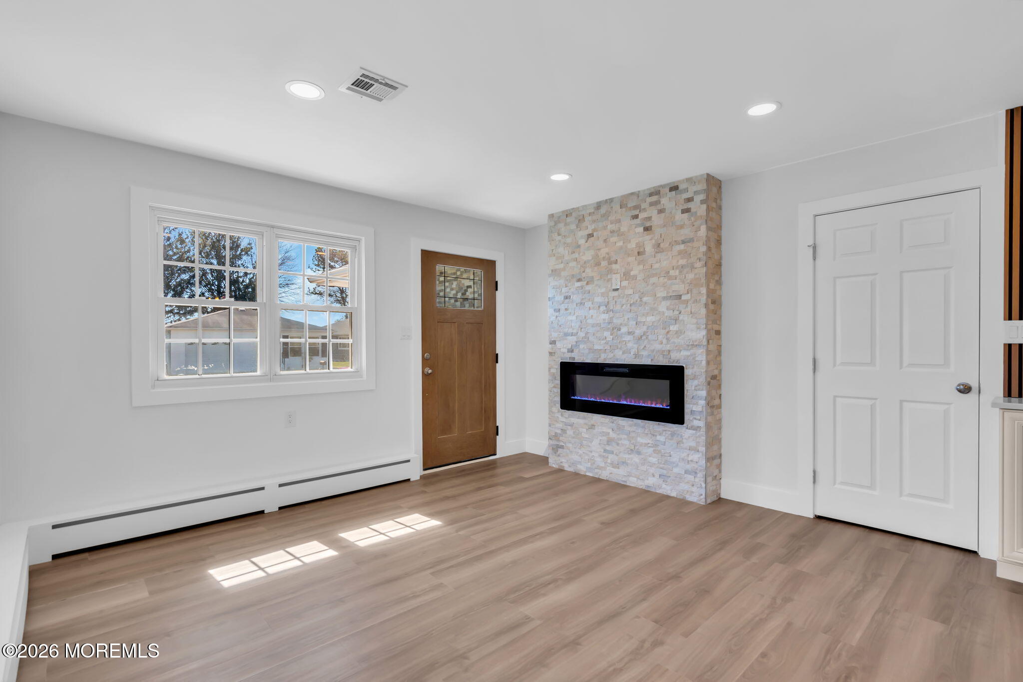 10 Nevis Court Toms River, NJ 08757 - Photo 8 of 22 9-web-or-mls-DSC03845