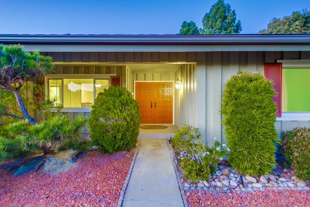 2322 Windmill View Road El Cajon, CA 92020 - Photo 5 of 25 Mature low-maintenance yards!