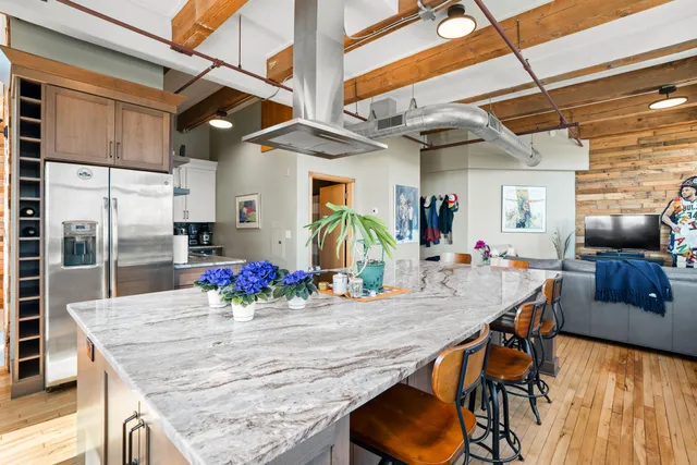 $550,000 | 215 West Maple Street, Unit 312, Milwaukee, WI 53204