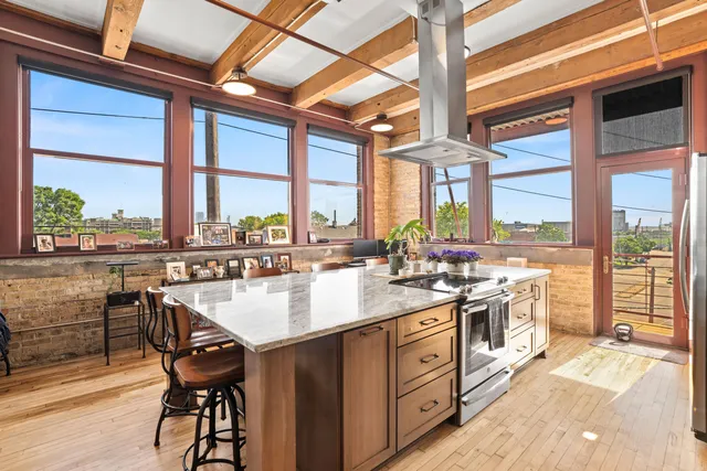 $550,000 | 215 West Maple Street, Unit 312, Milwaukee, WI 53204