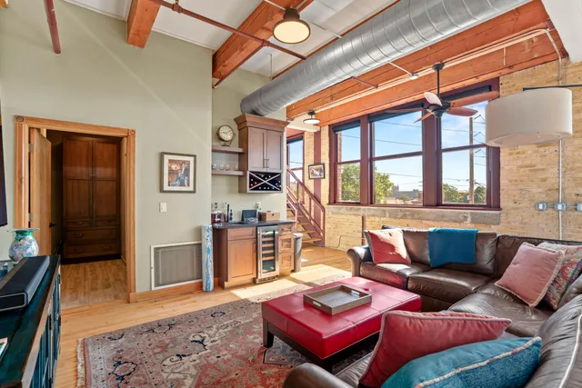 $550,000 | 215 West Maple Street, Unit 312, Milwaukee, WI 53204