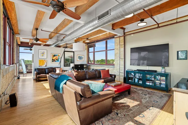 $550,000 | 215 West Maple Street, Unit 312, Milwaukee, WI 53204