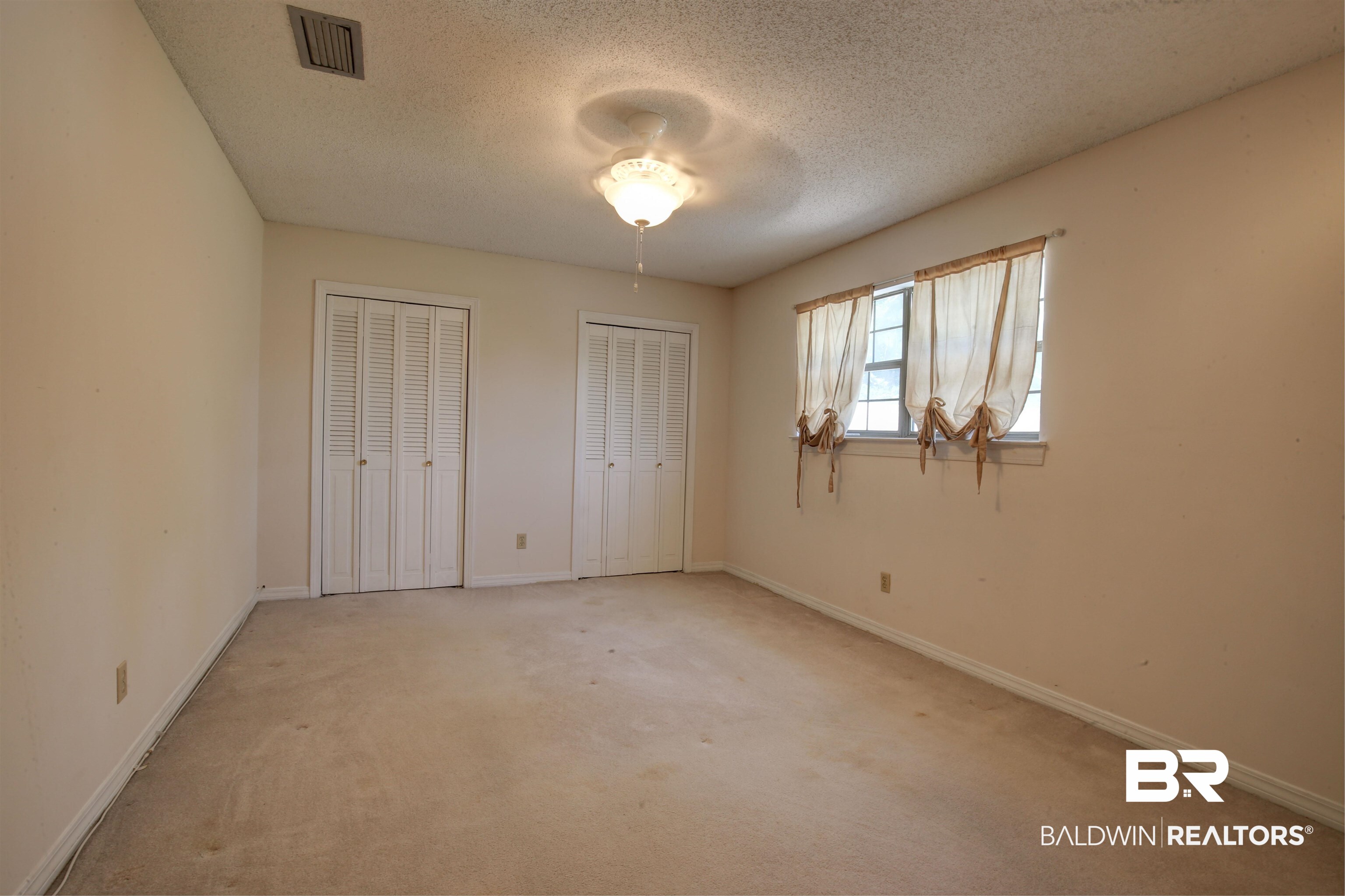 409 Santa Rosa Avenue Daphne, AL 36526 - Photo 19 of 33