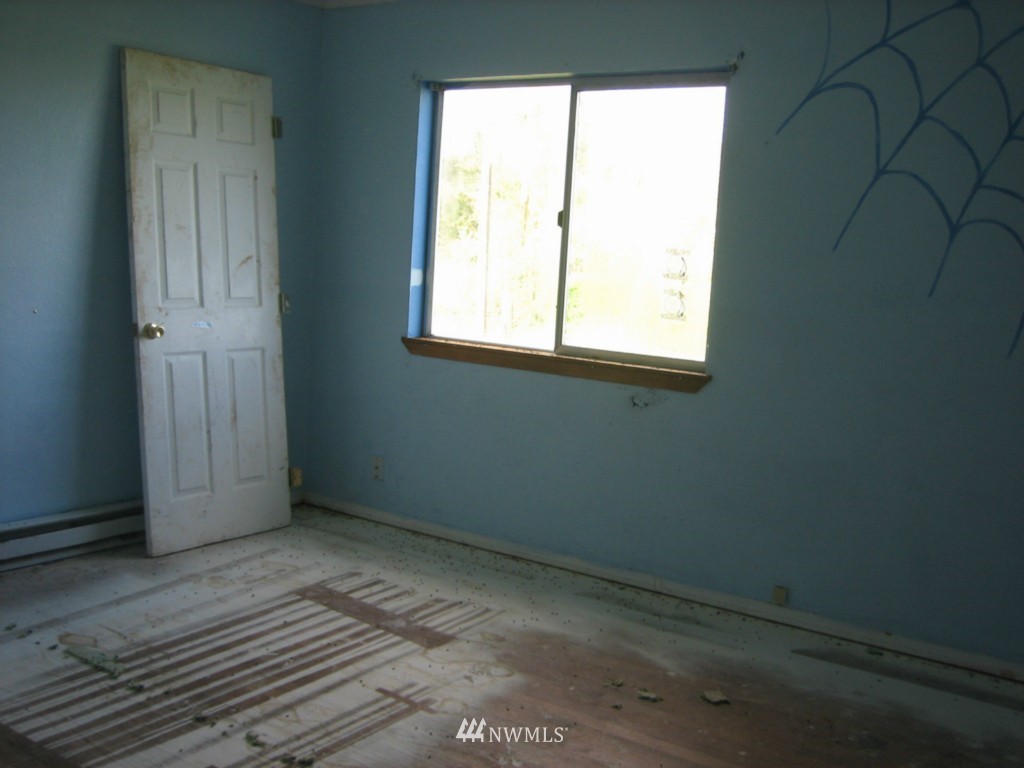 263 Lone Yew Road Toledo, WA 98591 - Photo 7 of 10