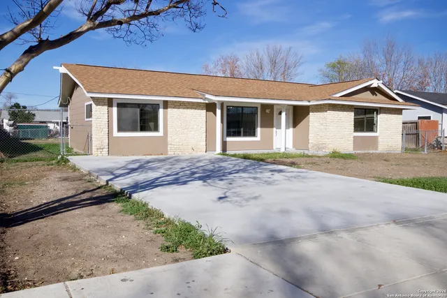 $220,000 | 7107 Westlawn Drive, San Antonio, TX 78227
