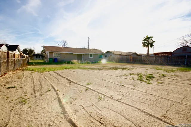 $220,000 | 7107 Westlawn Drive, San Antonio, TX 78227