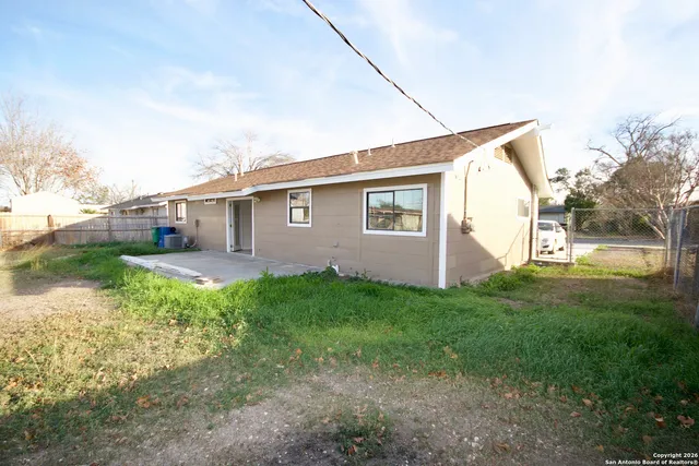 $220,000 | 7107 Westlawn Drive, San Antonio, TX 78227