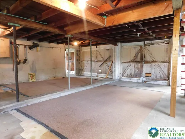 $400 | 424 Monocacy Drive, Unit 3 BAY GARAGE, Bath, PA 18014