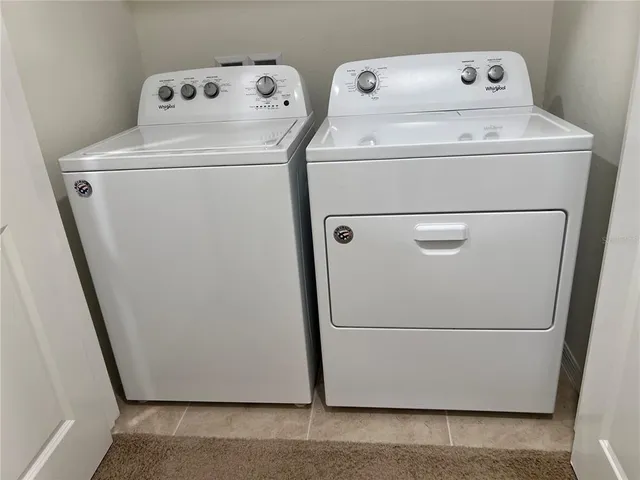 a street sign that is on a pole