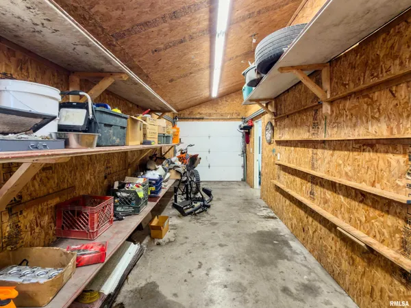 $575,000 | 24845 Emanuel Lane, Tremont, IL 61568