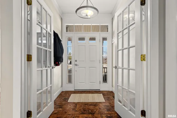 $575,000 | 24845 Emanuel Lane, Tremont, IL 61568