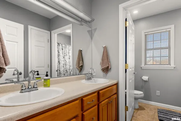 $575,000 | 24845 Emanuel Lane, Tremont, IL 61568