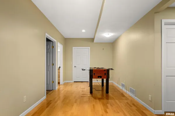 $575,000 | 24845 Emanuel Lane, Tremont, IL 61568