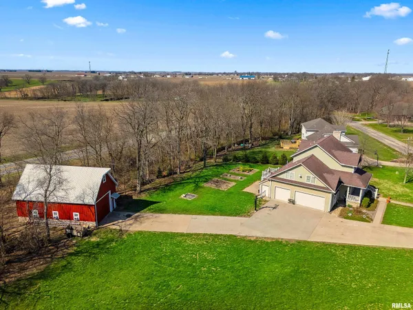 $575,000 | 24845 Emanuel Lane, Tremont, IL 61568
