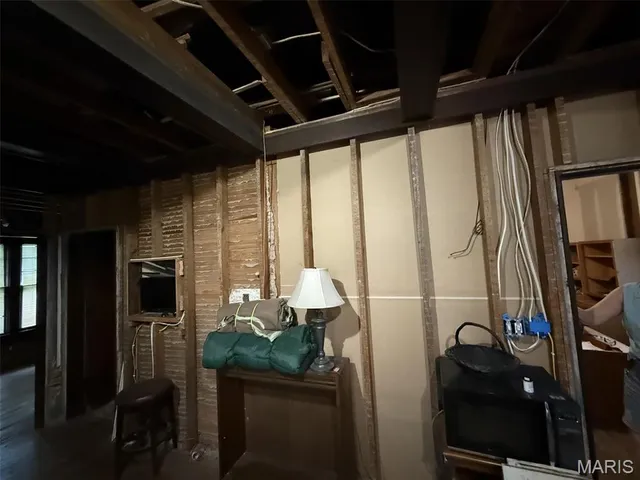 $35,000 | 318 5th Street, Ramsey, IL 62080