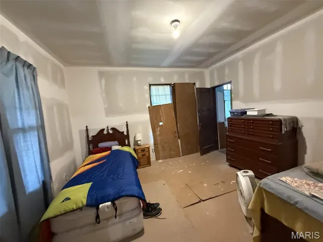 $35,000 | 318 5th Street, Ramsey, IL 62080