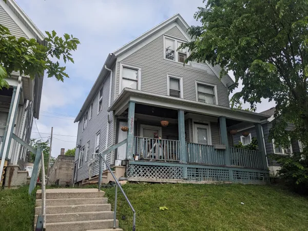 $249,000 | 2511 North Buffum Street, Unit 2513, Milwaukee, WI 53212