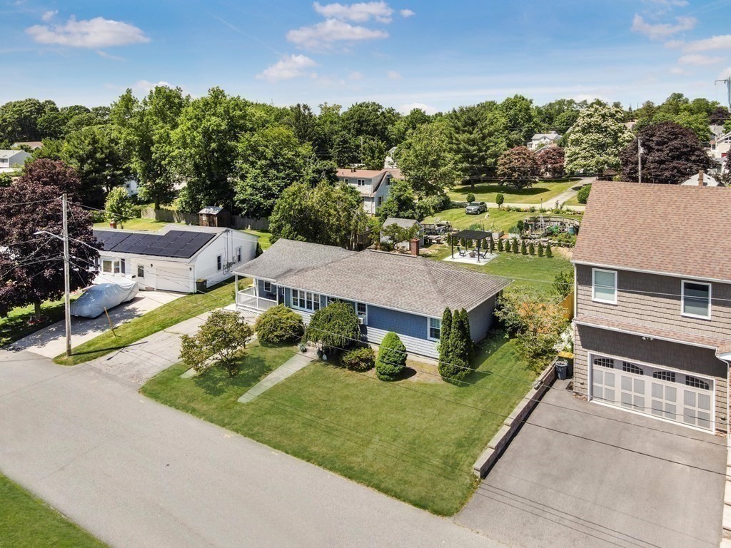 474 Kaufman Road Somerset, MA 02726 - Photo 1 of 29 Gallery Image 1