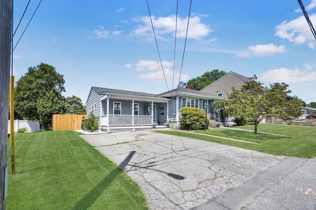 474 Kaufman Road Somerset, MA 02726 - Photo 2 of 29 Gallery Image 2