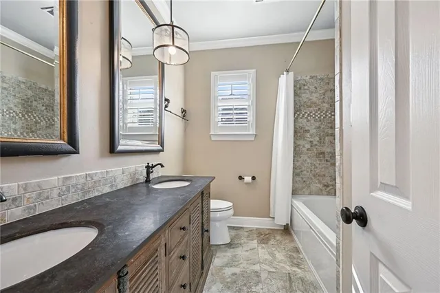 $654,000 | 7211 Brookwood Drive, Mandeville, LA 70471