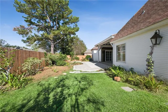 $654,000 | 7211 Brookwood Drive, Mandeville, LA 70471