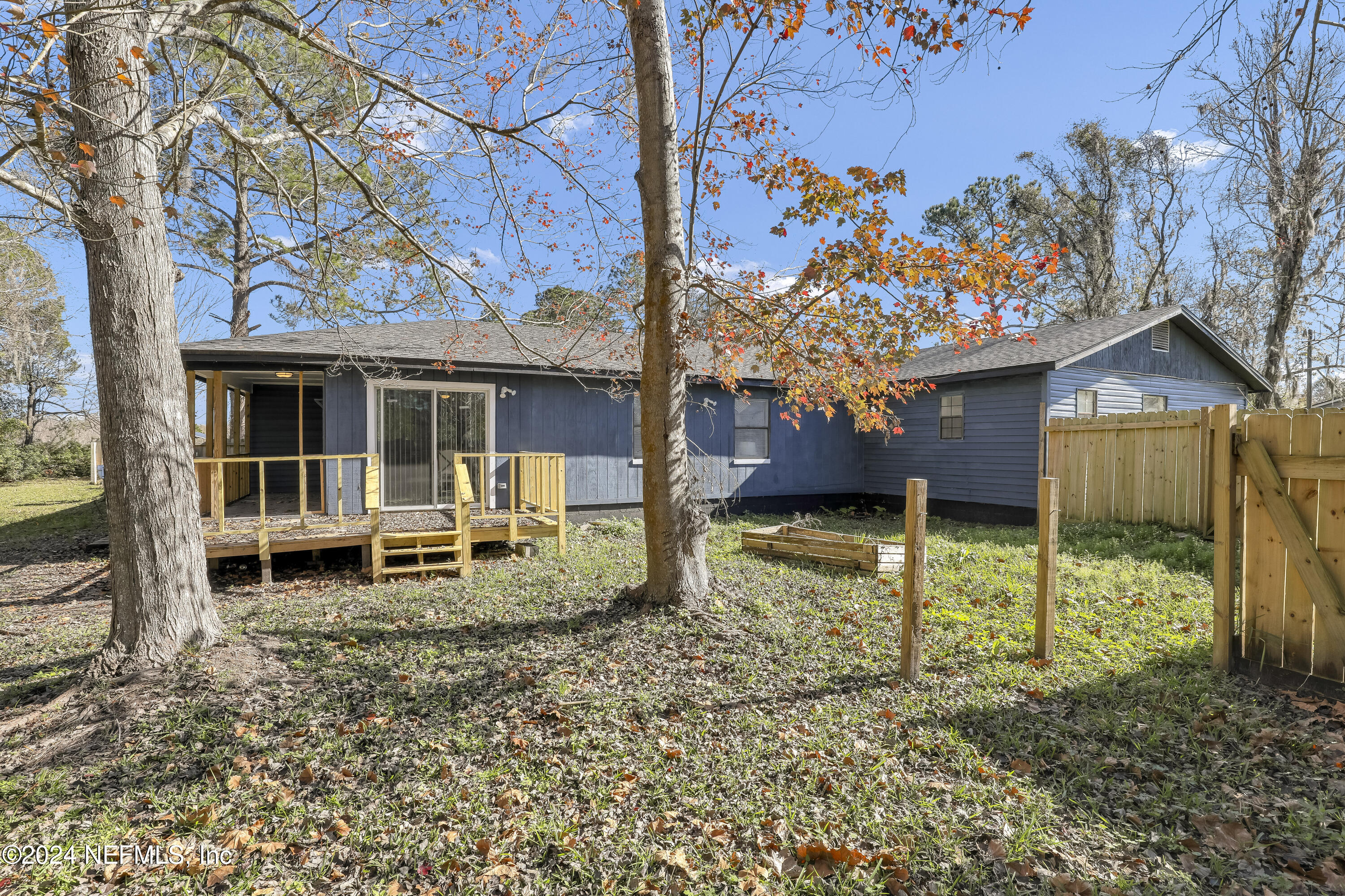 54221 Cravey Road Callahan, FL 32011 - Photo 51 of 52 a house view with a garden space