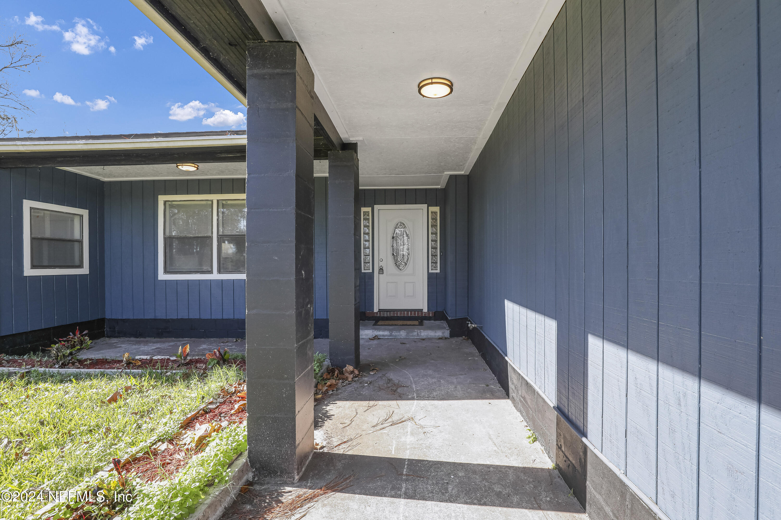 54221 Cravey Road Callahan, FL 32011 - Photo 8 of 52 06 Front Porch