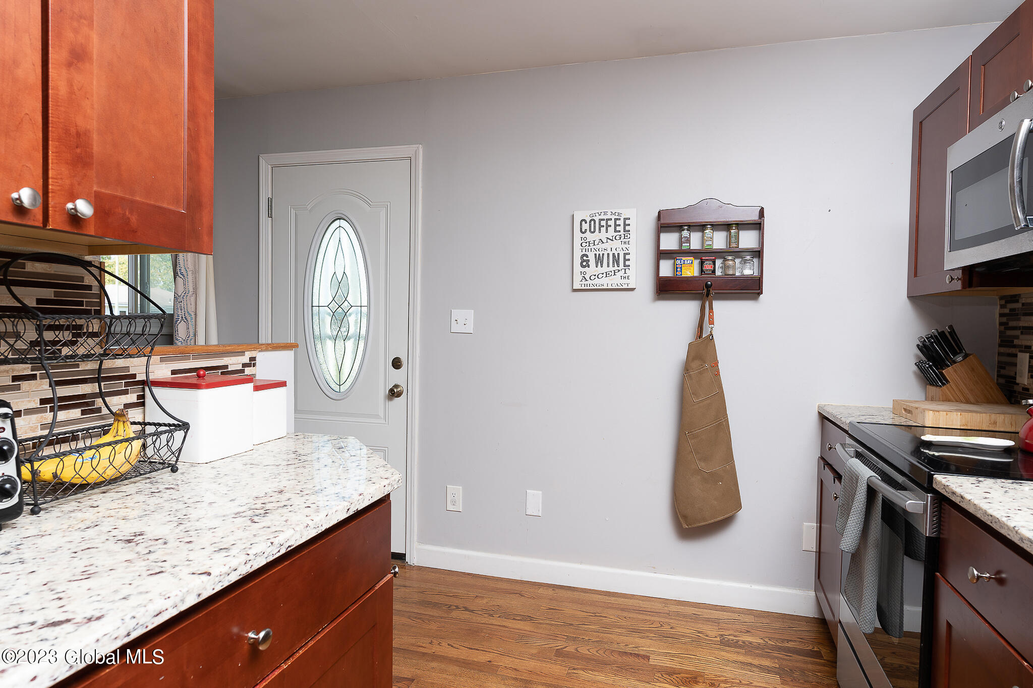 22 Tanglewood Road Colonie, NY 12205 - Photo 12 of 41 015-22-Tanglewood-Rd