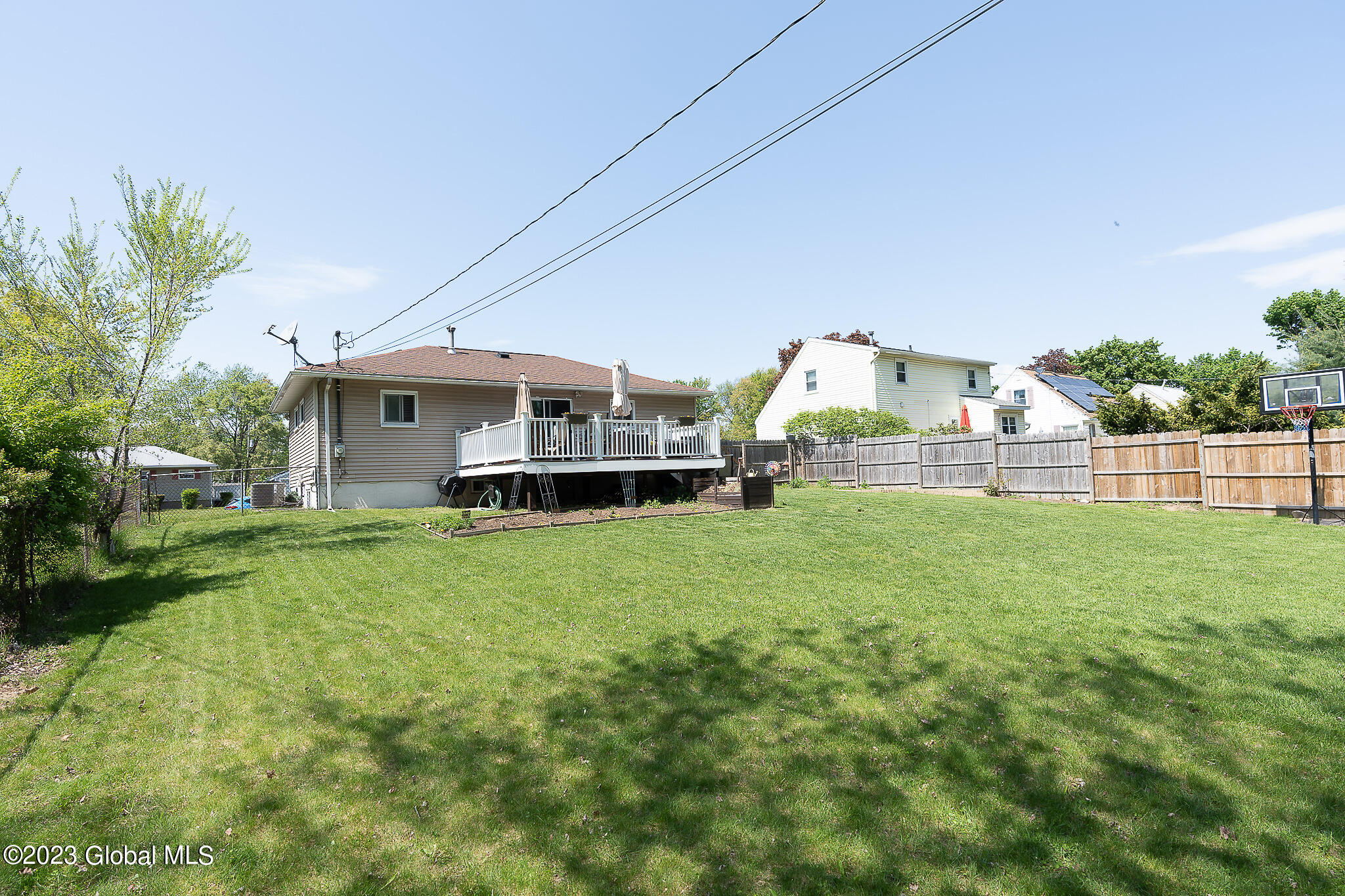 22 Tanglewood Road Colonie, NY 12205 - Photo 33 of 41 055-22-Tanglewood-Rd