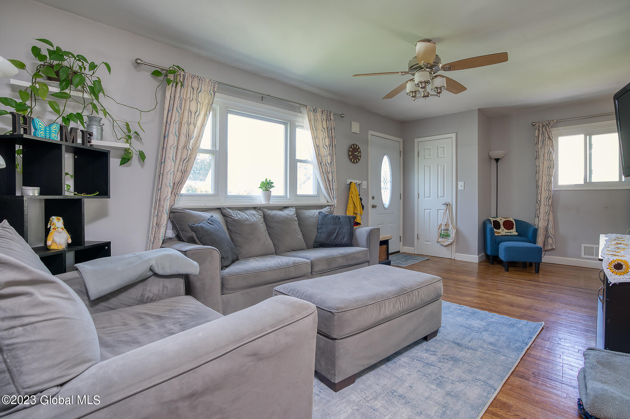 22 Tanglewood Road Colonie, NY 12205 - Photo 5 of 41 008-22-Tanglewood-Rd