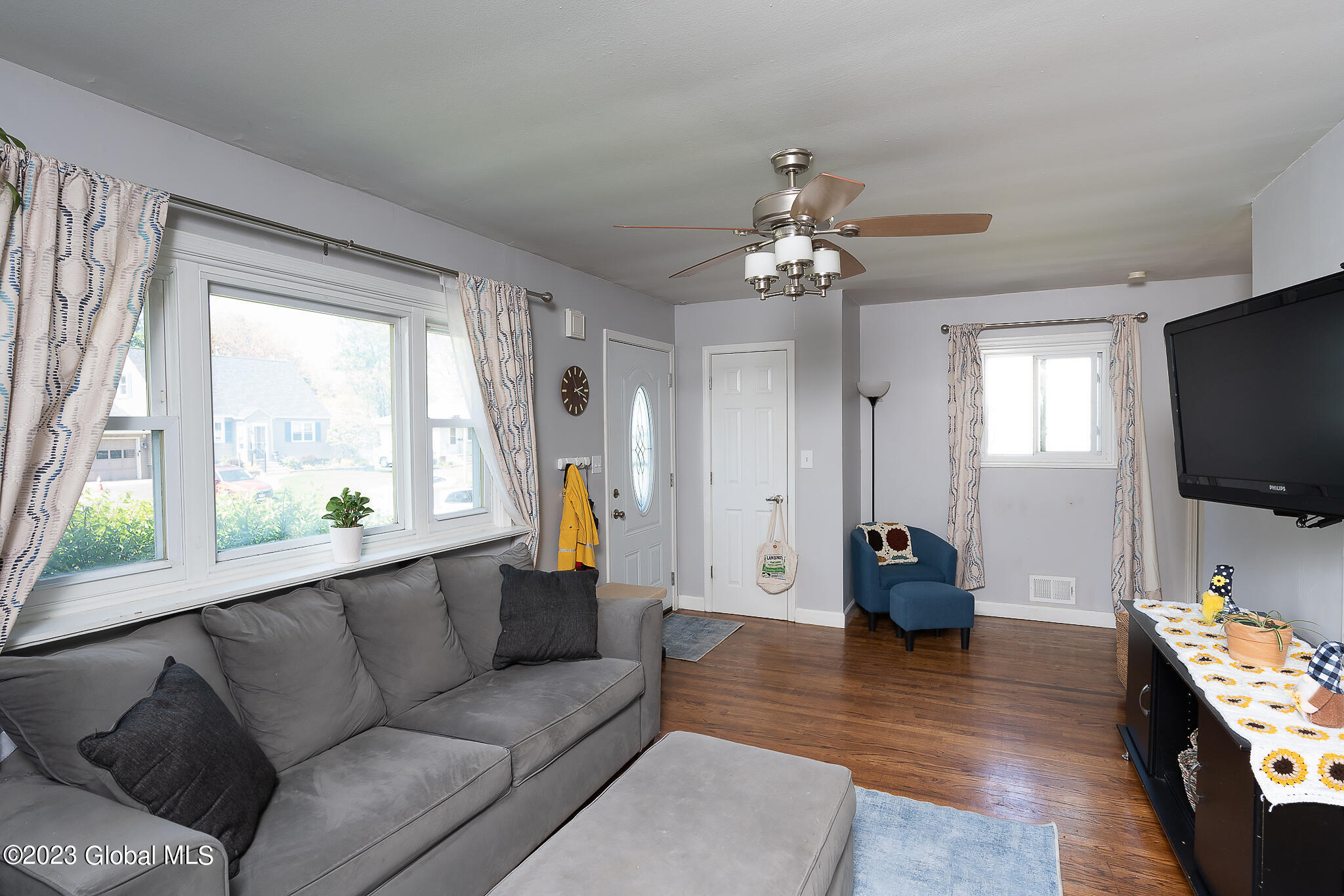 22 Tanglewood Road Colonie, NY 12205 - Photo 6 of 41 009-22-Tanglewood-Rd