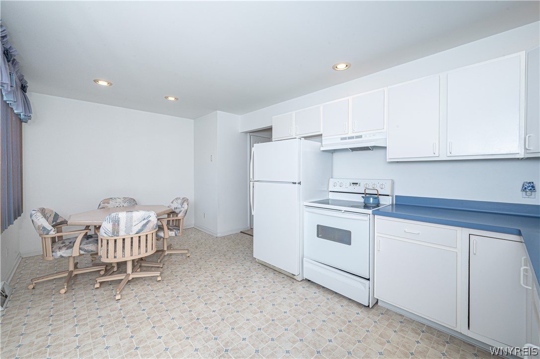 7 Queens Guard Walk, Unit 7 Tonawanda, NY 14150 - Photo 6 of 37 Gallery Image 6