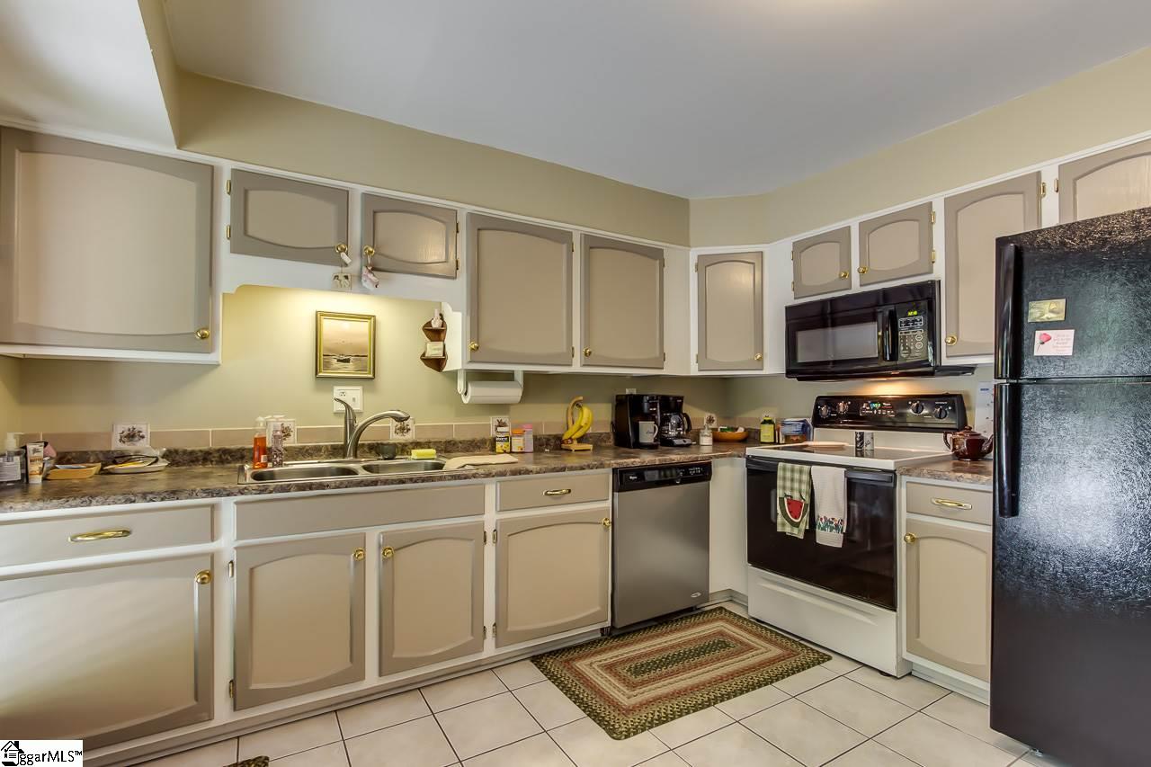 537 Rockmont Road Greenville, SC 29615 - Photo 16 of 36 Gallery Image 16