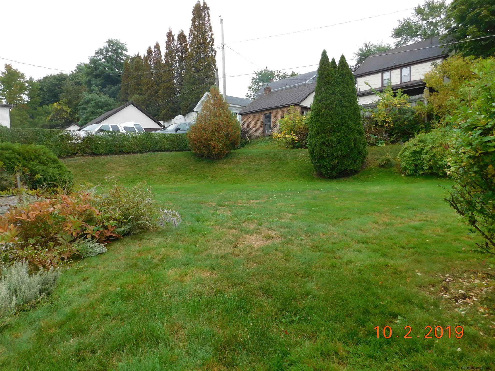 21 Coolidge Road Amsterdam, NY 12010 - Photo 9 of 37 Photo 9