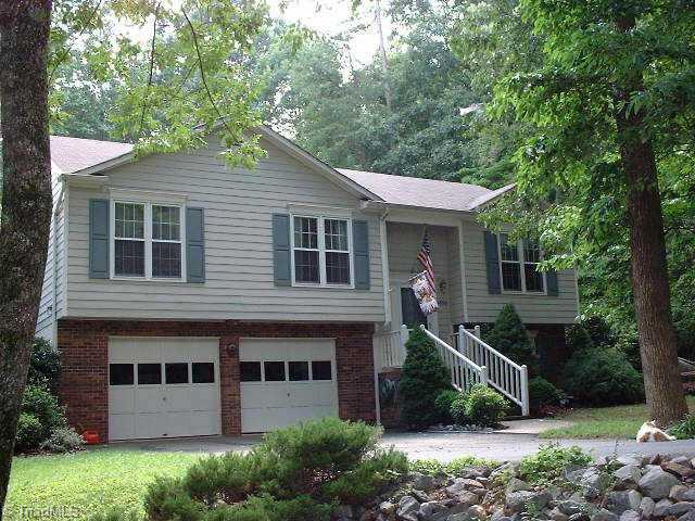 Exterior Front. 1000 Hamilton Ridge Lane
