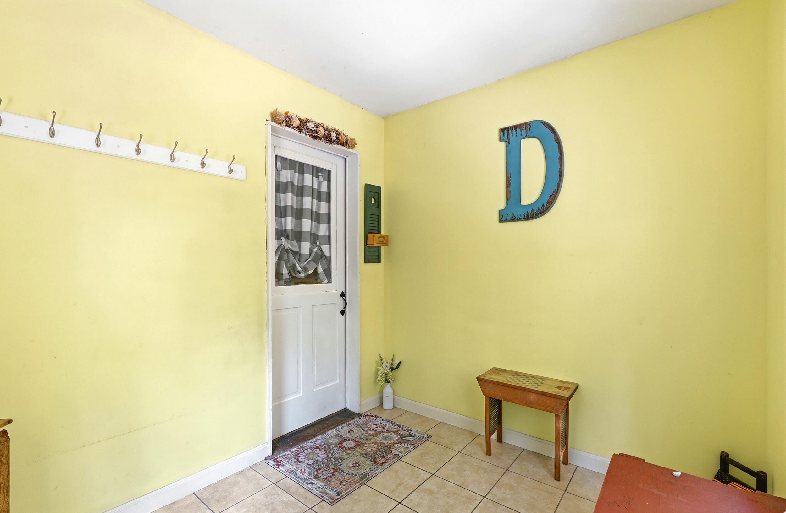 250 Pine Hill Road Berwick, ME 03901 - Photo 9 of 45 8_on_the_mark-et_037