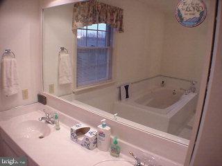 327 Portland Place Lititz, PA 17543 - Photo 7 of 10