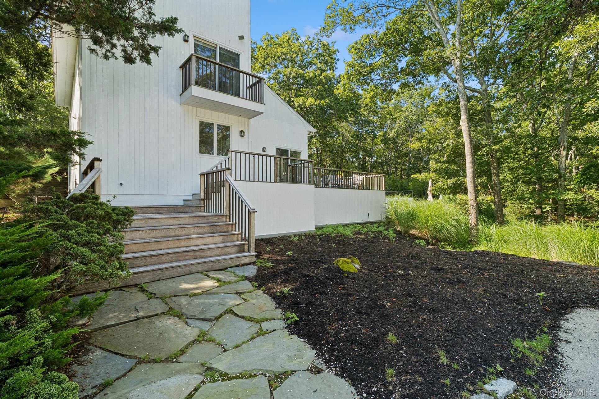 28 Ridge Road Wainscott, NY 11937 - Photo 8 of 40 a view of outdoor space and yard