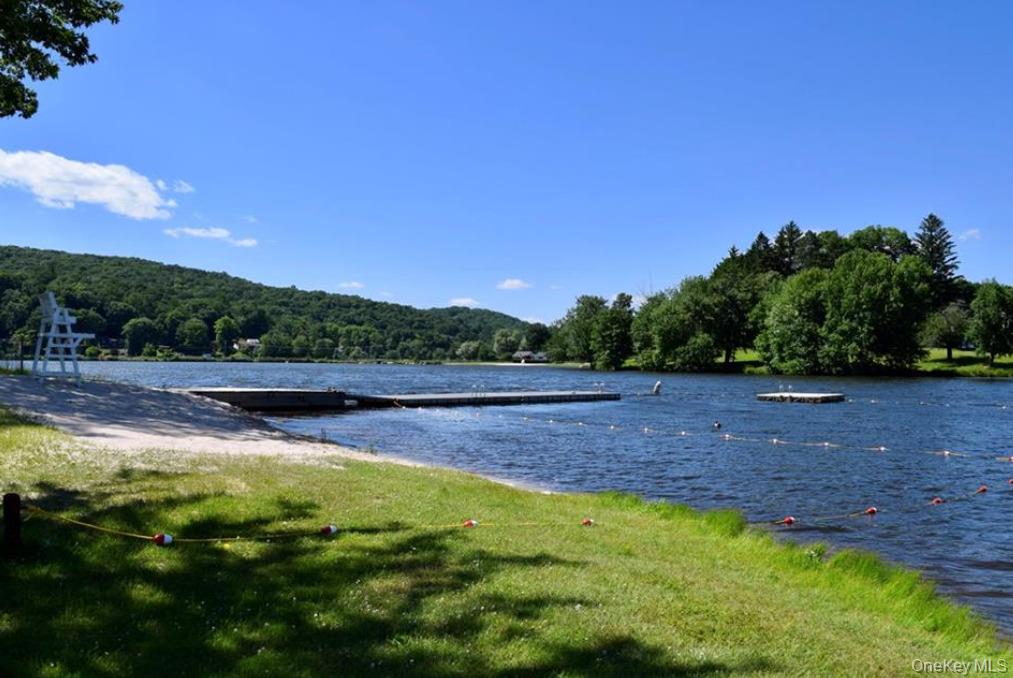 20 Heathcote Road Carmel, NY 10512 - Photo 23 of 31 Walking distance to Lake Carmel