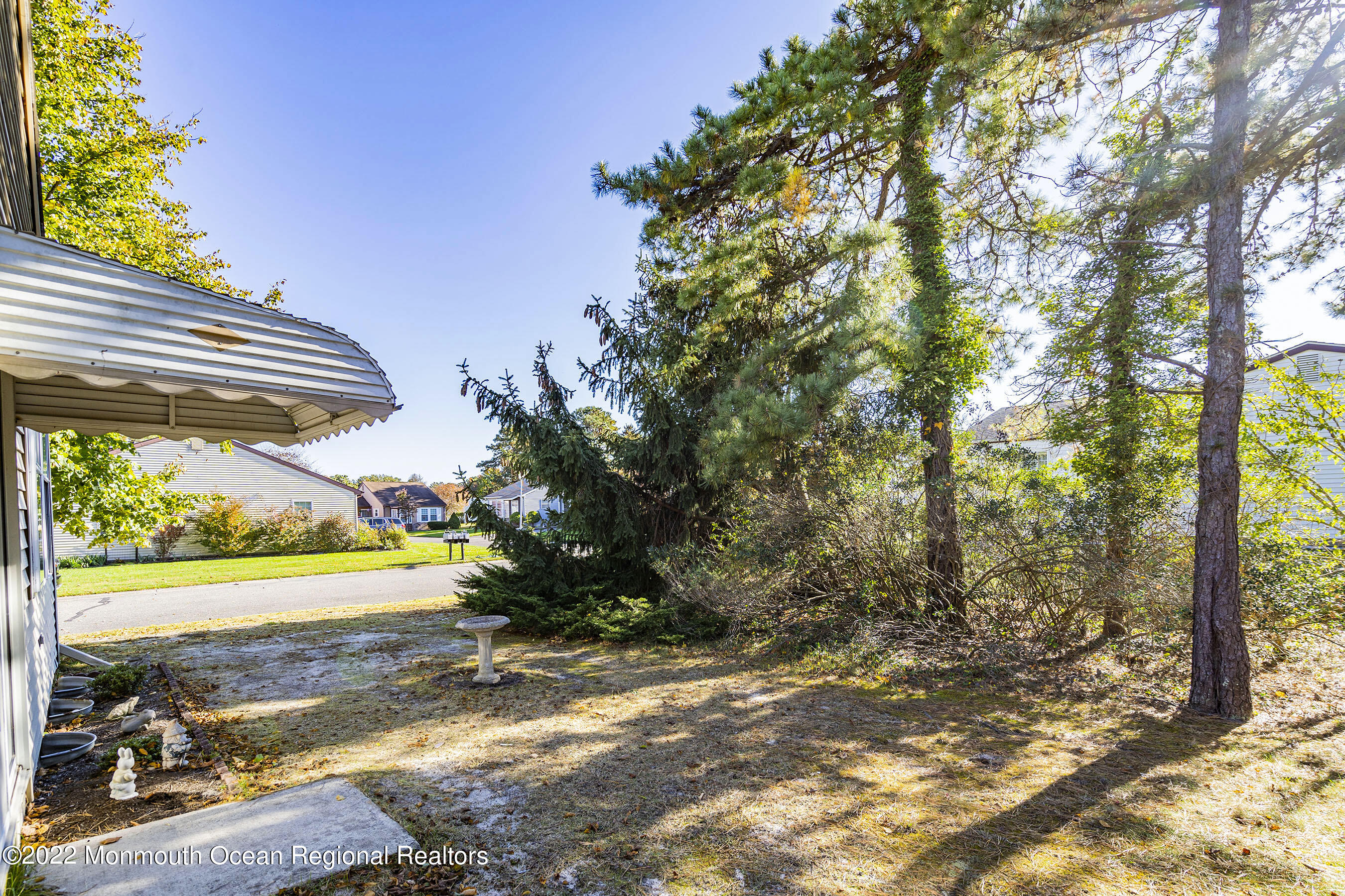 28 A Mill Road Whiting, NJ 08759 - Photo 23 of 25 Yard