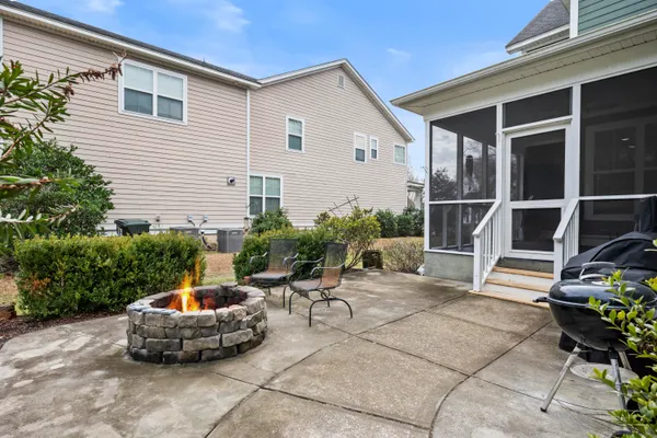 $379,900 | 136 Red Leaf Boulevard, Moncks Corner, SC 29461