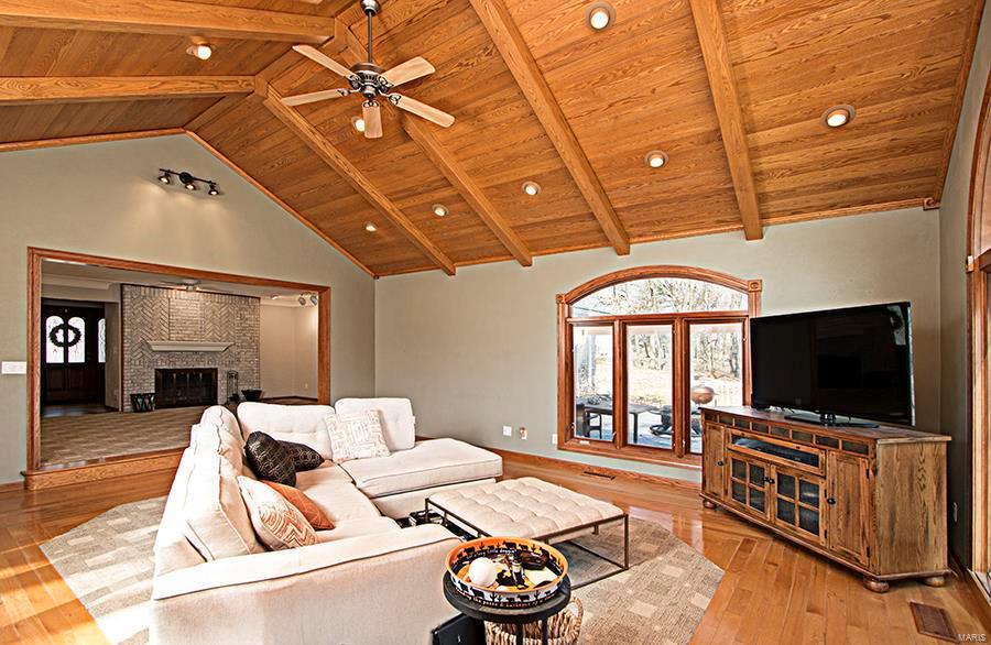 14836 Sportsmen Road Trenton, IL 62293 - Photo 9 of 69 Gallery Image 9