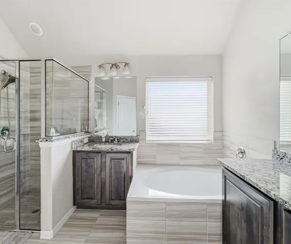 $2,850 | 11841 Kynborrow Road, Fort Worth, TX 76052