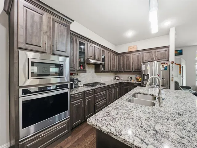 $2,850 | 11841 Kynborrow Road, Fort Worth, TX 76052