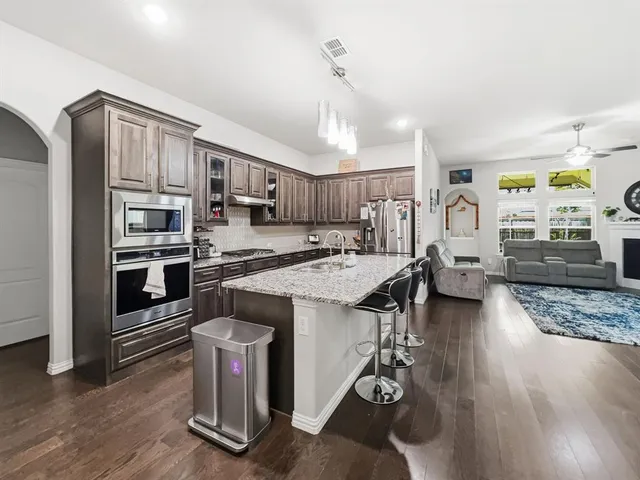 $2,850 | 11841 Kynborrow Road, Fort Worth, TX 76052