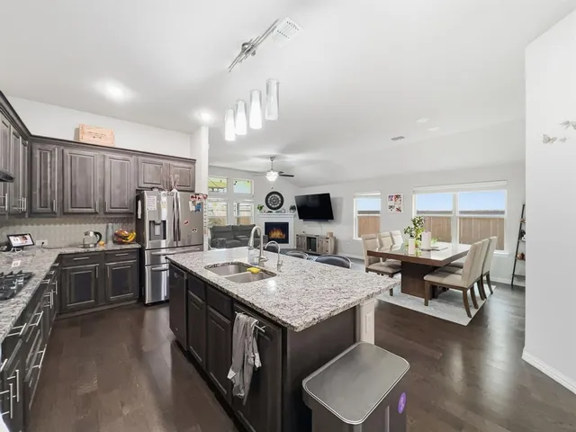 $2,850 | 11841 Kynborrow Road, Fort Worth, TX 76052