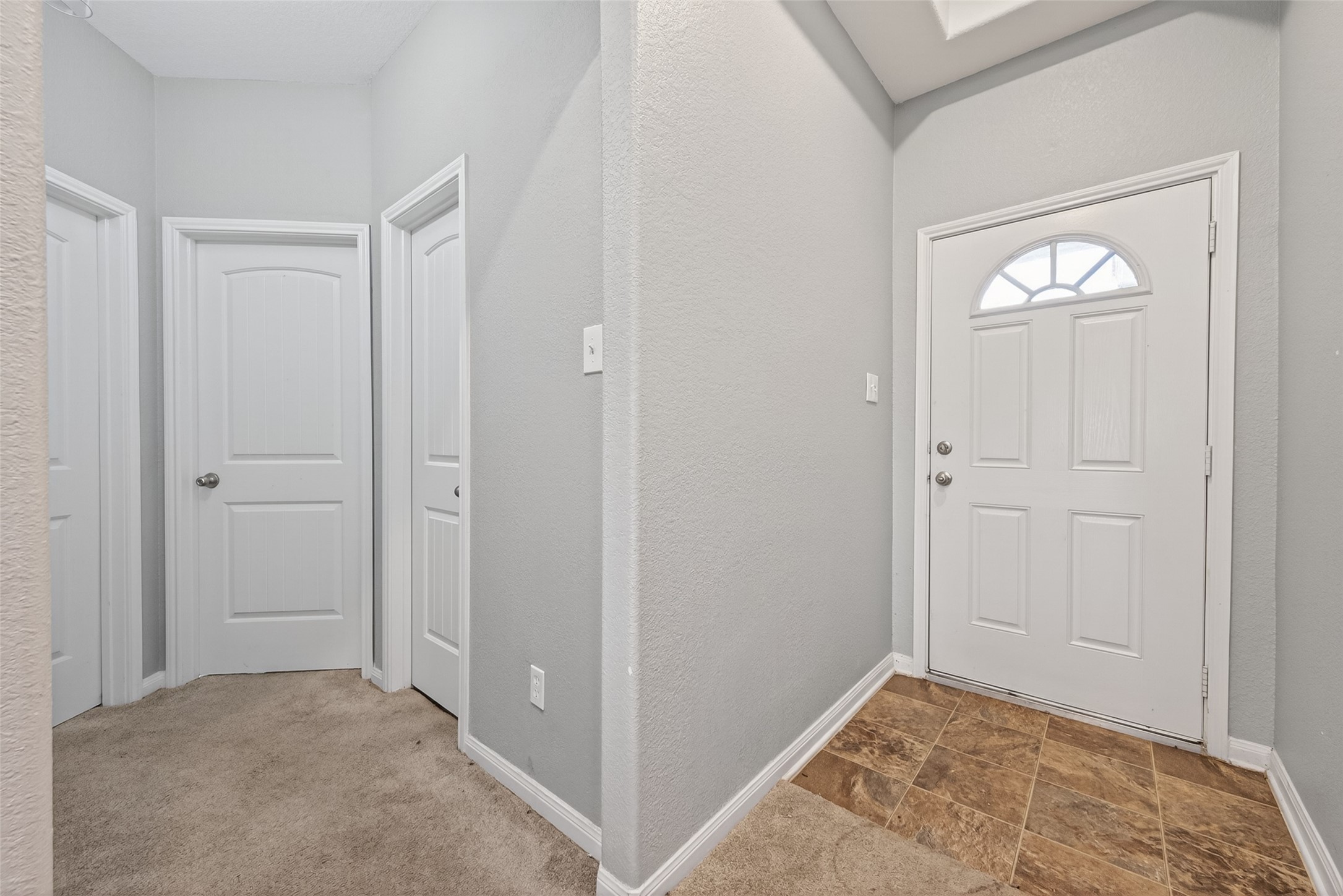 13922 Katlin Road Conroe, TX 77306 - Photo 8 of 42