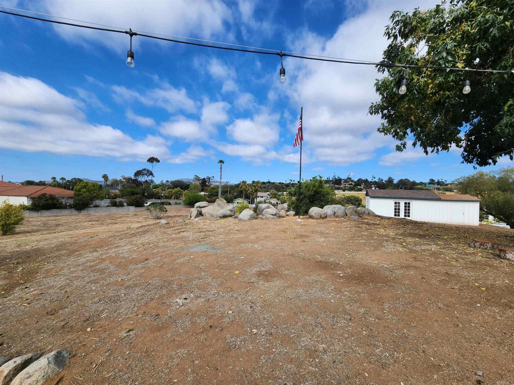 1060 Crest View Road Vista, CA 92081 - Photo 24 of 58