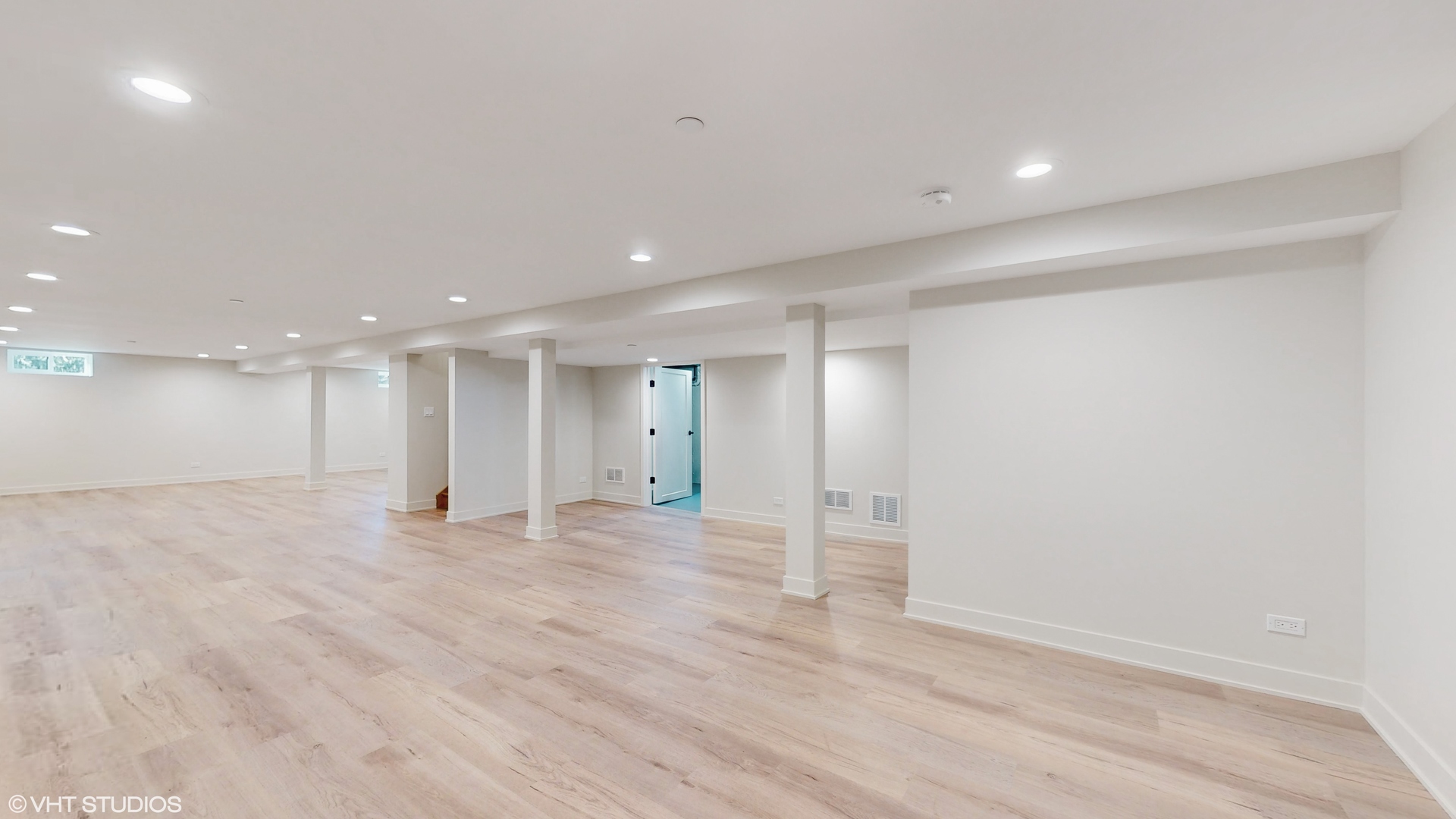 1012 Hastings Street Park Ridge, IL 60068 - Photo 27 of 44 Gallery Image 27